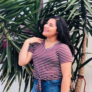 Meet your Posher, Maite